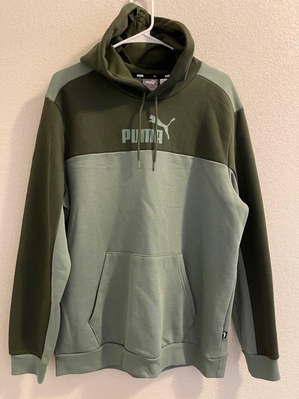 Puma Men’s Two-Tone Olive & Sage Pullover Hoodie